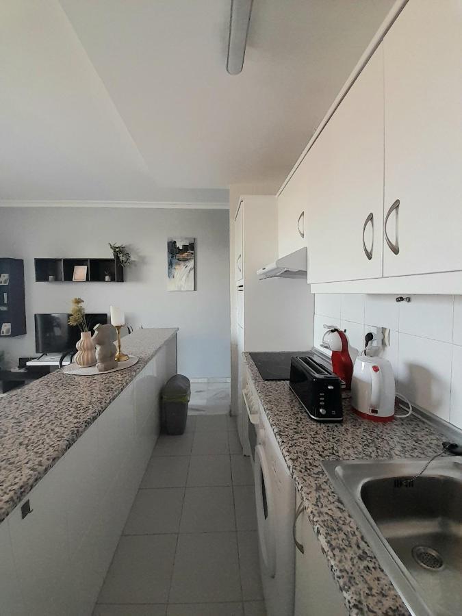 Nice Apartment Near The Beach Fuengirola Exterior foto