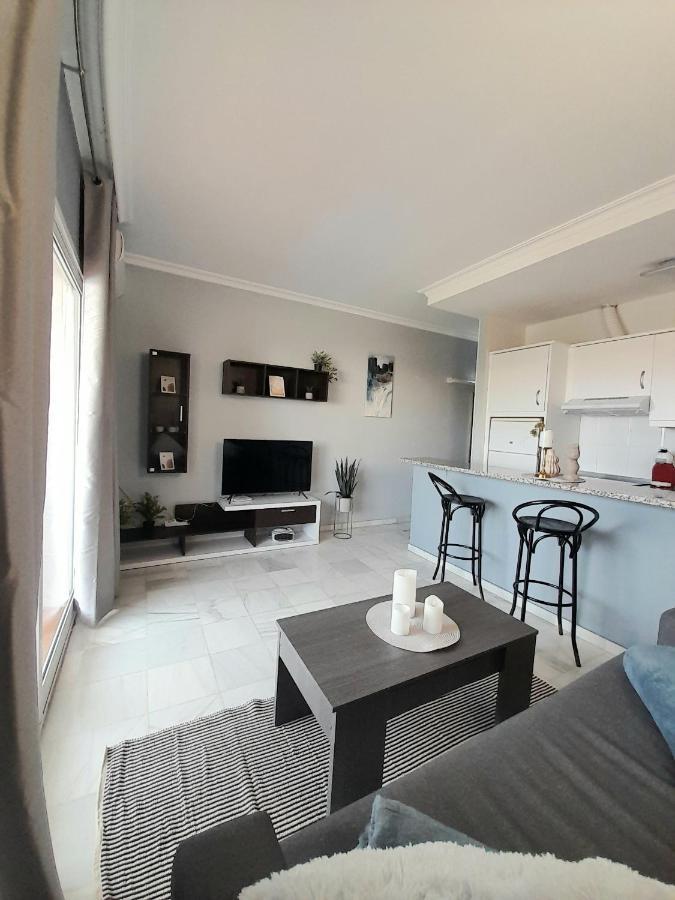 Nice Apartment Near The Beach Fuengirola Exterior foto
