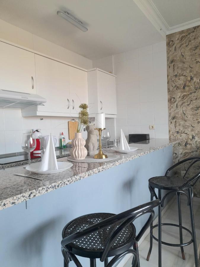 Nice Apartment Near The Beach Fuengirola Exterior foto