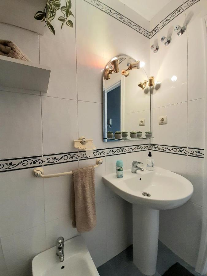 Nice Apartment Near The Beach Fuengirola Exterior foto